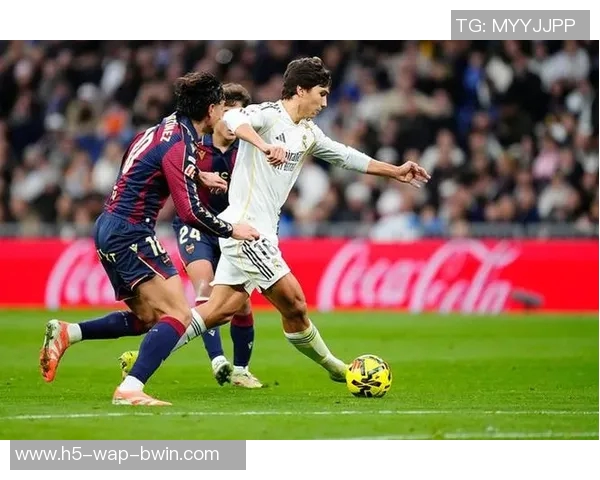 回家天塌了非洲杯决赛马内与迪亚斯对决利雅得胜利与皇马近期状态堪忧